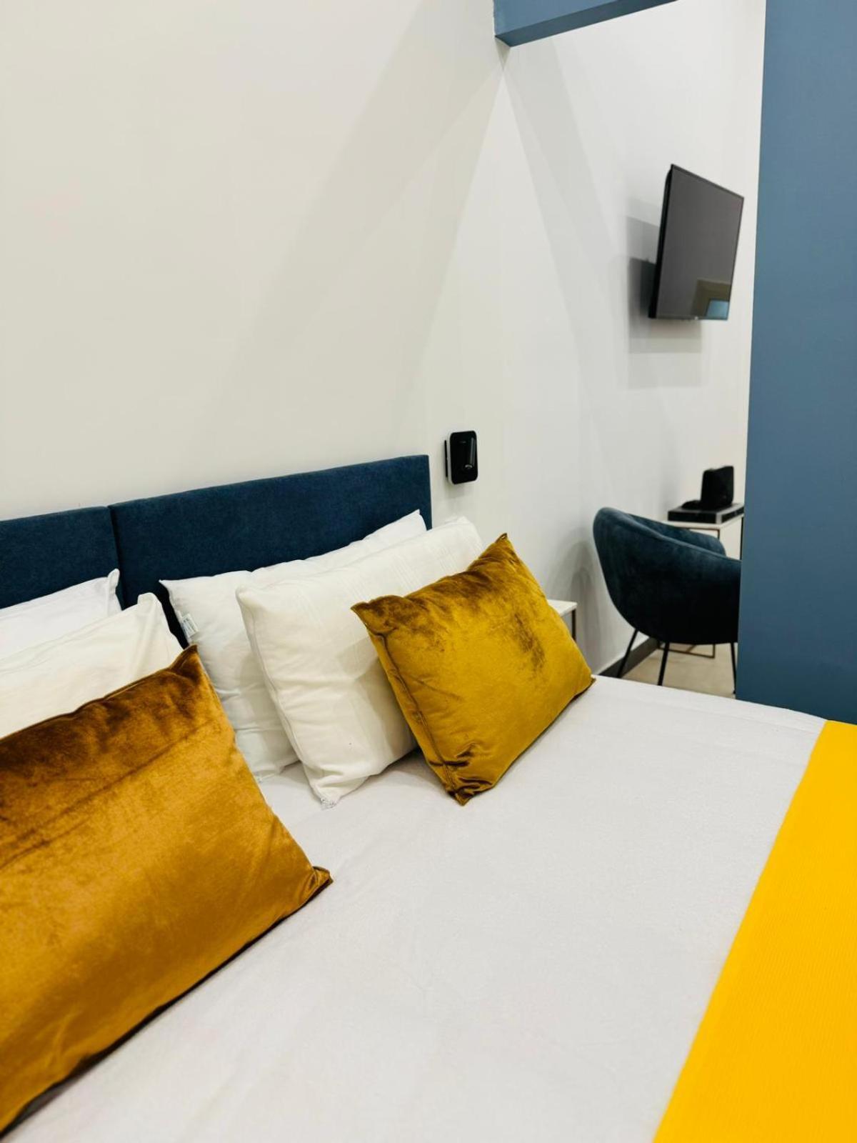 Art Suite San Liborio Napoli Esterno foto